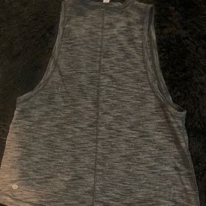 Lululemon muscle tank size 6 heather grey worn 1x
